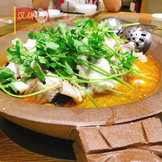 石锅鱼四季热卖,味道正宗